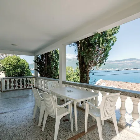Sea Apartments Krašići Exterior photo